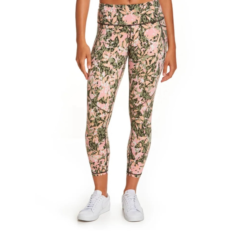 Sweaty Betty Power Core 7/8 leggings size Medium